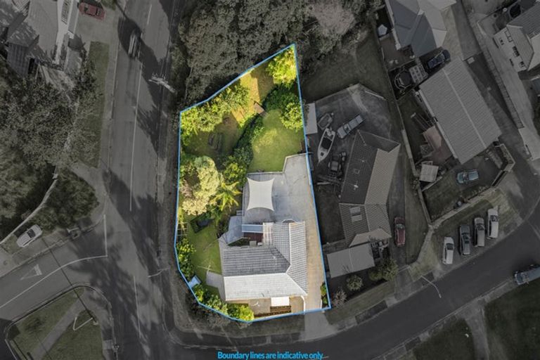 Photo of property in 2 Wilkie Place, Mount Wellington, Auckland, 1060