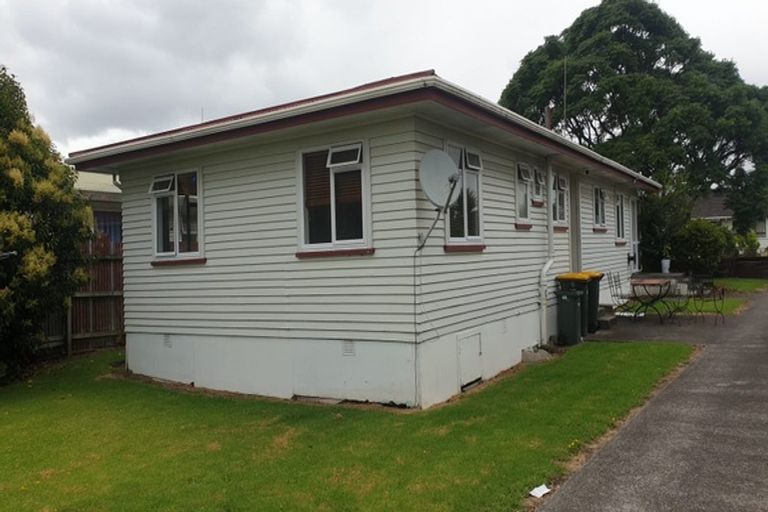 Photo of property in 104 Gloucester Road, Manurewa, Auckland, 2102