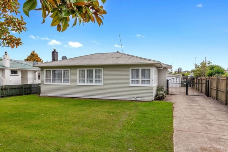 Photo of property in 76 Henderson Street, Whakatane, 3120