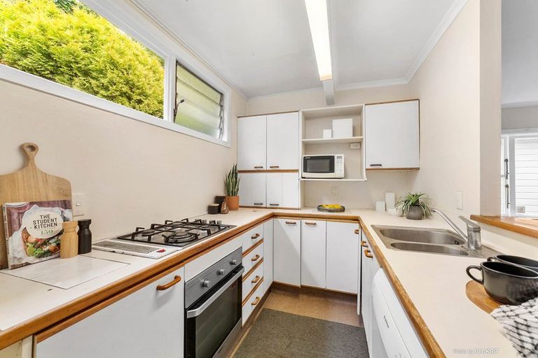 Photo of property in 48 Hohiria Road, Hataitai, Wellington, 6021