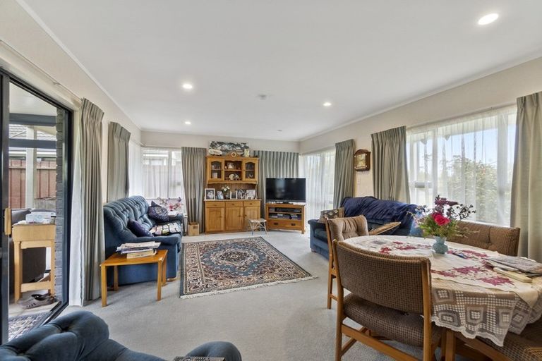 Photo of property in 14b Kingfisher Way, Te Kowhai, Hamilton, 3288