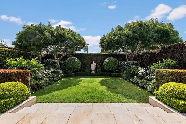 Photo of property in 4 Burwood Crescent, Remuera, Auckland, 1050