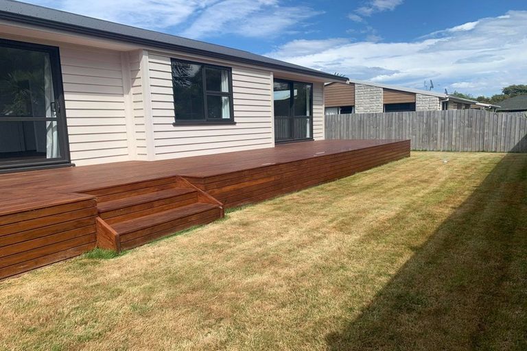 Photo of property in 1/100 Baker Street, New Brighton, Christchurch, 8083