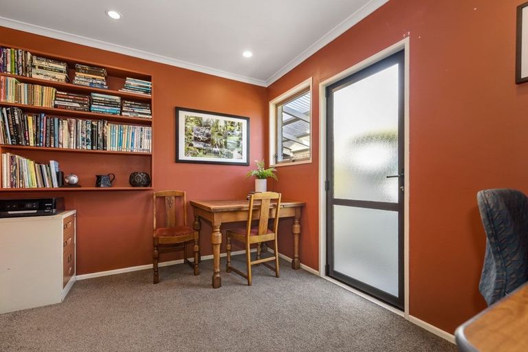 Photo of property in 61 Hooker Avenue, Chedworth, Hamilton, 3210