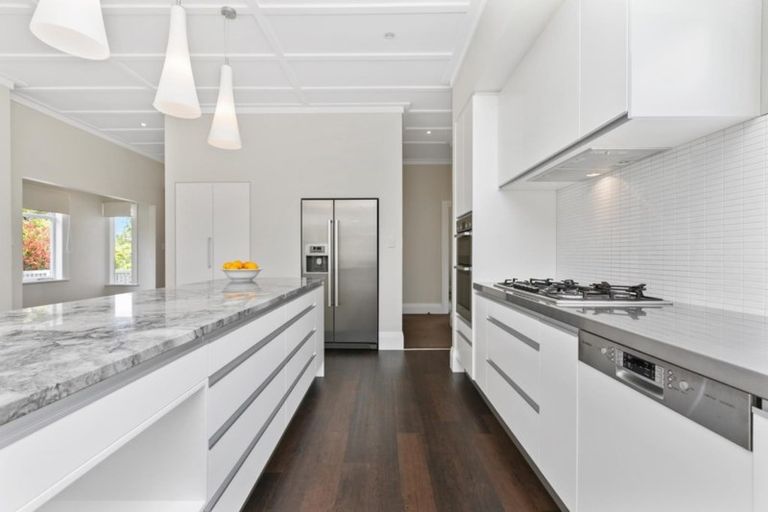 Photo of property in 17 Sixth Avenue, Tauranga, 3110