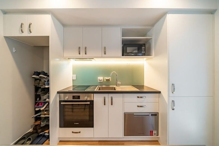 Photo of property in 4/185 High Street, Hutt Central, Lower Hutt, 5010