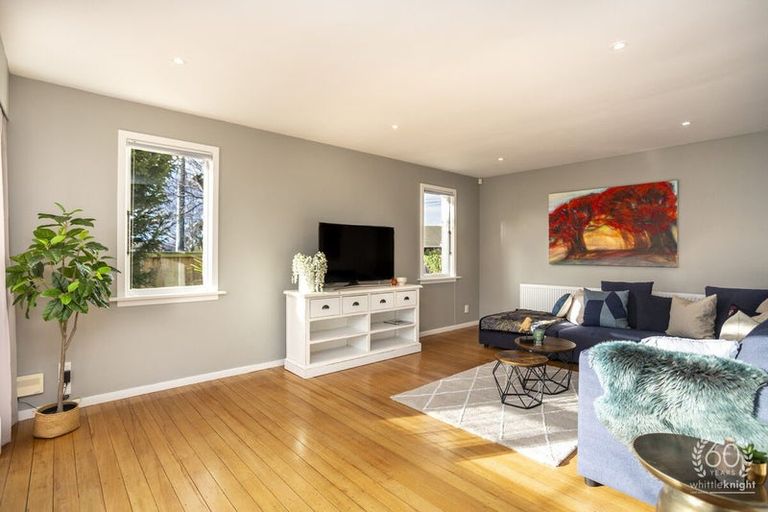Photo of property in 14 Yeovil Place, St Albans, Christchurch, 8052