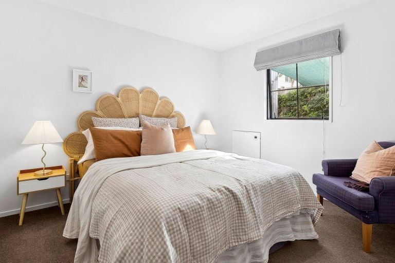 Photo of property in 13 Trevathan Lane, Wanaka, 9305