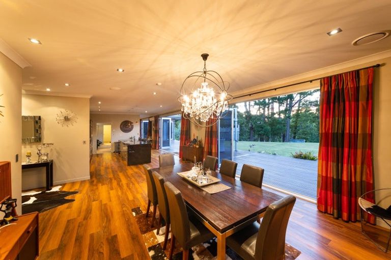 Photo of property in 6 Homestead Lane, Fitzherbert, Palmerston North, 4471