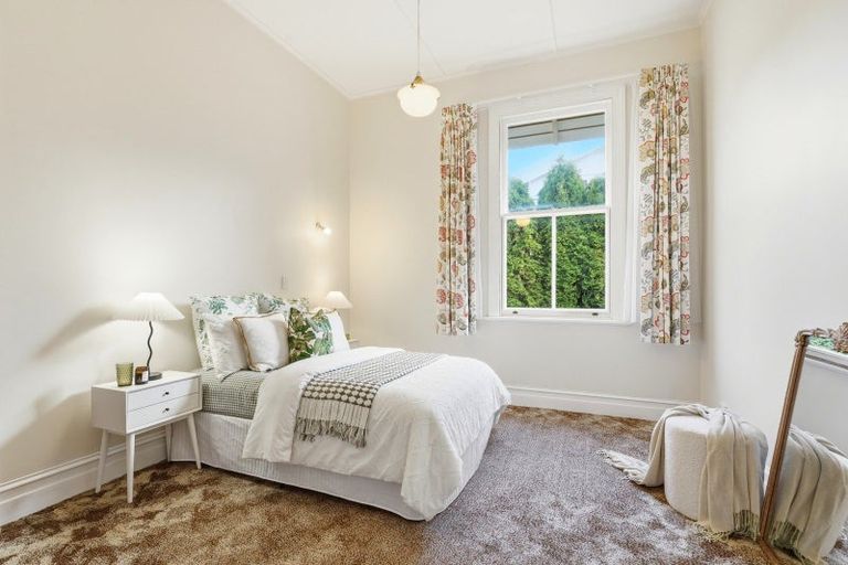 Photo of property in 80 Great North Road, Saint Johns Hill, Whanganui, 4500