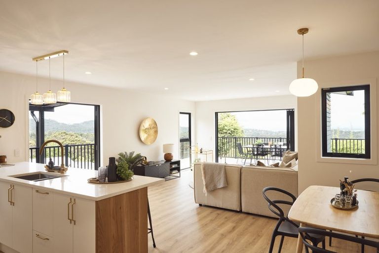 Photo of property in 436 Huia Road, Laingholm, Auckland, 0604