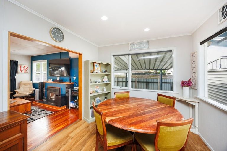 Photo of property in 19 Cobham Way, Feilding, 4702