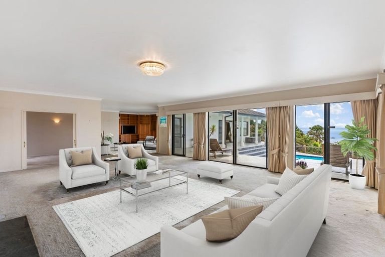 Photo of property in 220 Sandspit Road, Shelly Park, Auckland, 2014