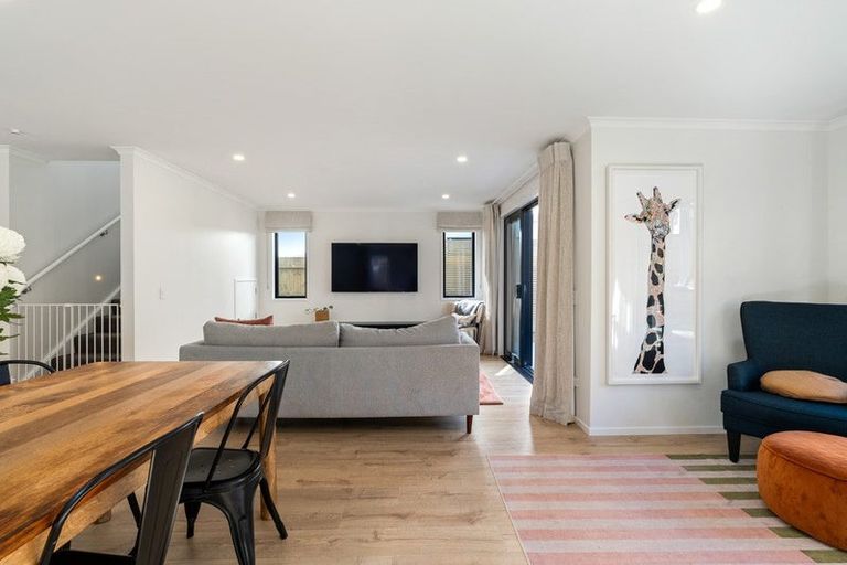 Photo of property in 131 Silverstream Road, Crofton Downs, Wellington, 6035