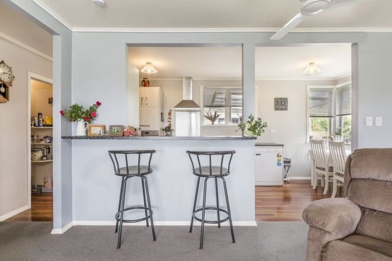 Photo of property in 306 Oneriri Road, Kaiwaka, 0573