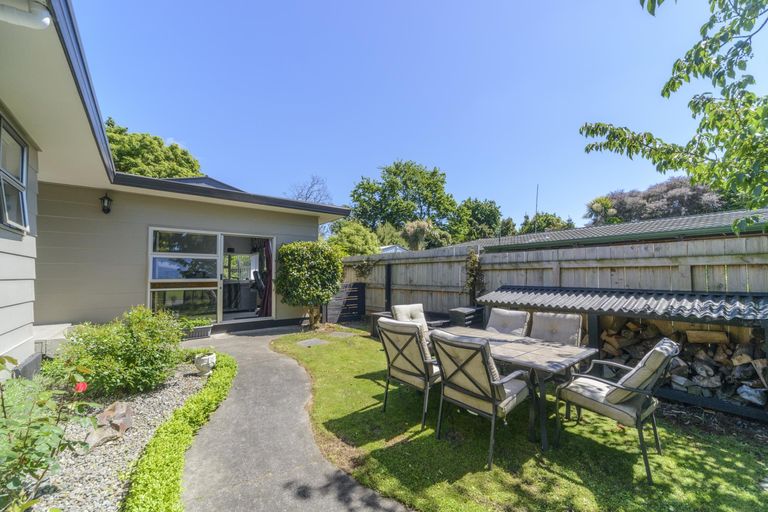 Photo of property in 42 Carter Crescent, Awapuni, Palmerston North, 4412