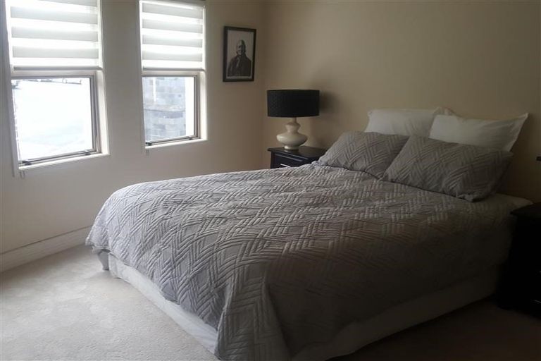 Photo of property in 1d Queen Street, New Plymouth, 4310