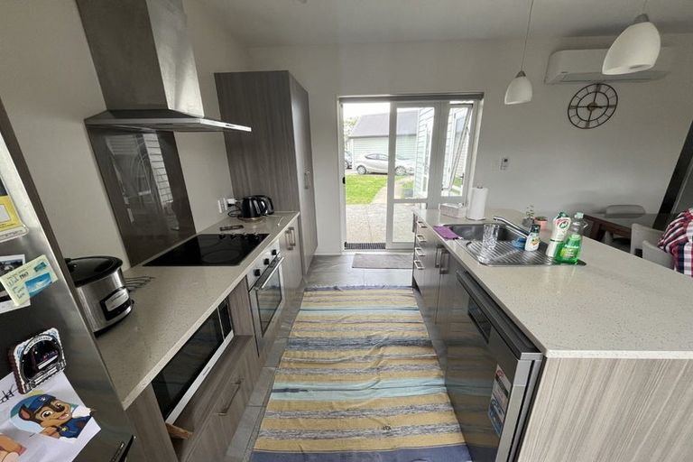 Photo of property in 10 Bellbird Street, Papakura, 2110