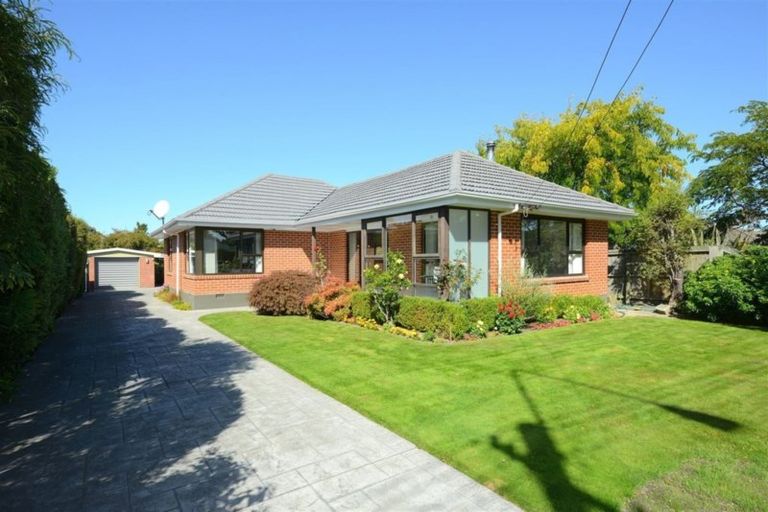 Photo of property in 308 Withells Road, Avonhead, Christchurch, 8042