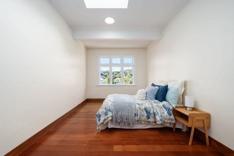 Photo of property in 9 Wavell Street, Karori, Wellington, 6012