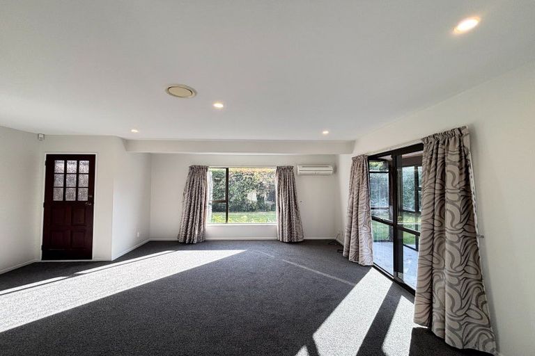 Photo of property in 2 Mapledale Place, Halswell, Christchurch, 8025