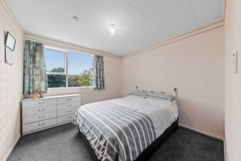 Photo of property in 14a Truby King Street, Merrilands, New Plymouth, 4312