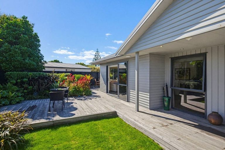 Photo of property in 193a Tutere Street, Waikanae Beach, Waikanae, 5036