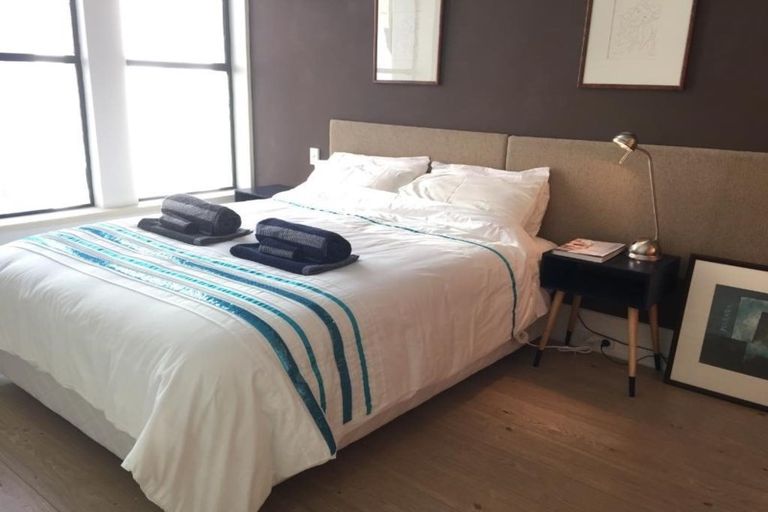 Photo of property in The Heritage Hotel Apartments, 721/35 Hobson Street, Auckland Central, Auckland, 1010