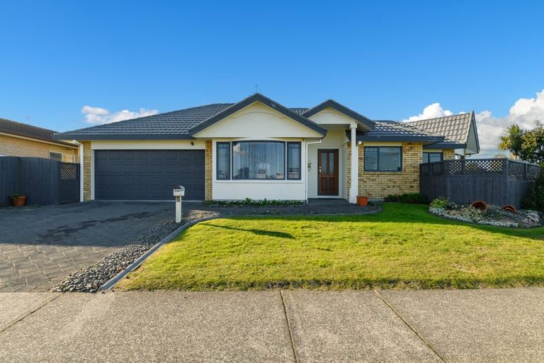 Photo of property in 333 Grenada Street, Papamoa Beach, Papamoa, 3118