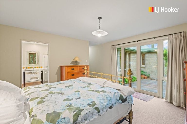 Photo of property in 19 Skerries Street, Outram, 9019