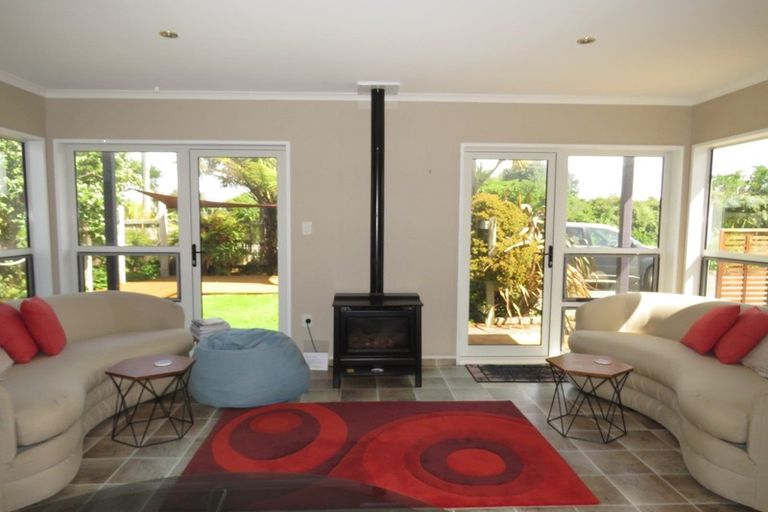 Photo of property in 24 Main Rd Ngakawau, Ngakawau, 7824