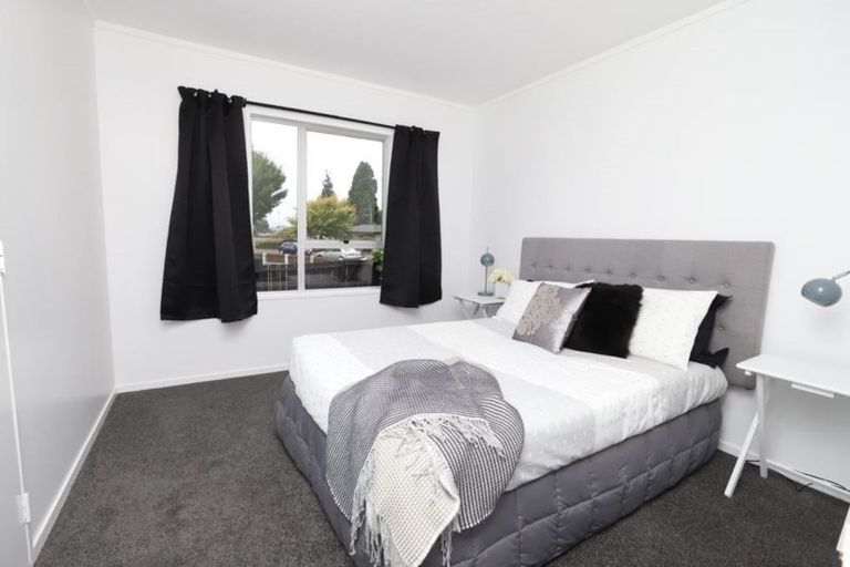 Photo of property in 33 Hyde Avenue, Nawton, Hamilton, 3200