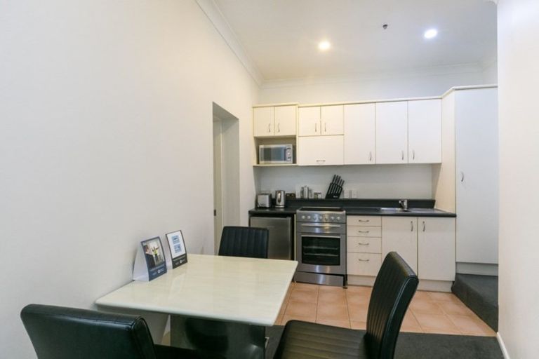 Photo of property in Terrace Garden Apartments, 5c/120 The Terrace, Wellington Central, Wellington, 6011