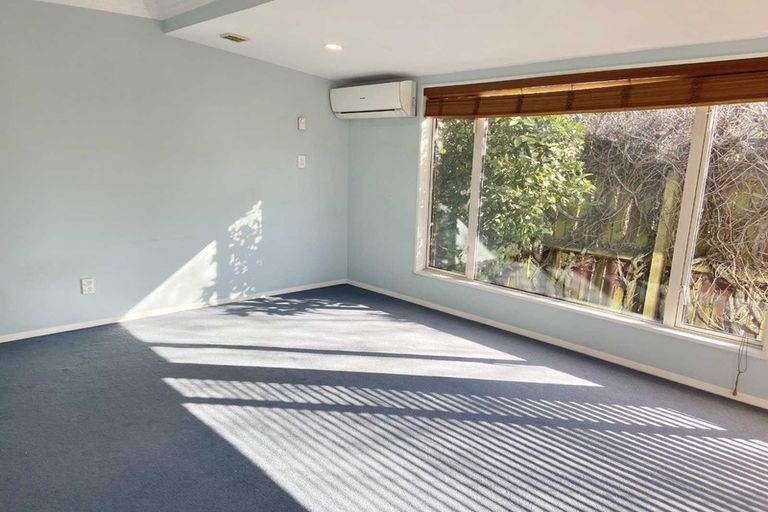 Photo of property in 1/15 Ashfield Place, Ilam, Christchurch, 8041