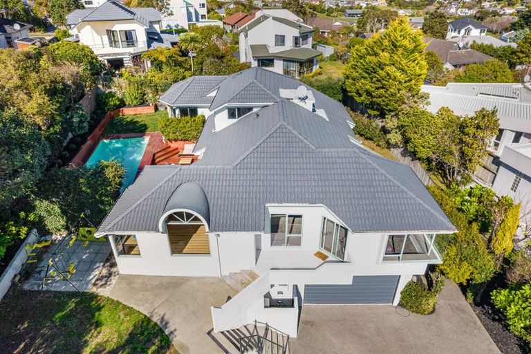 Photo of property in 10 Portage Place, Whitby, Porirua, 5024