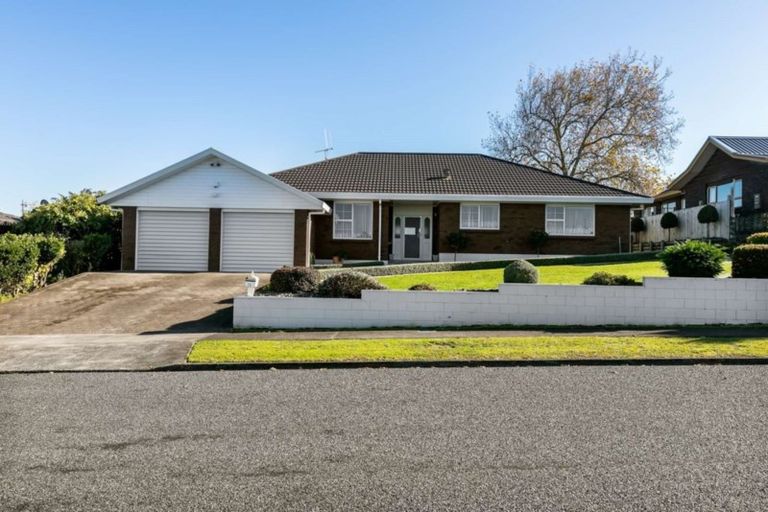 Photo of property in 15 Stirling Drive, Morrinsville, 3300