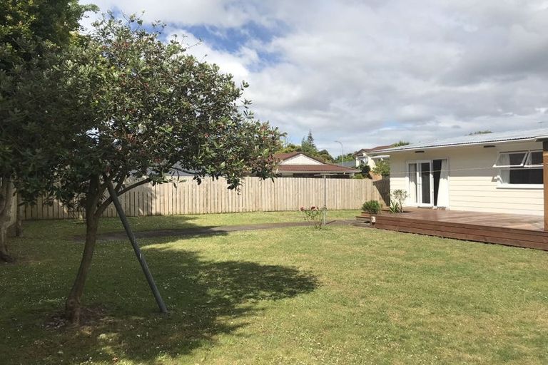 Photo of property in 9 Hope Farm Avenue, Pakuranga Heights, Auckland, 2010