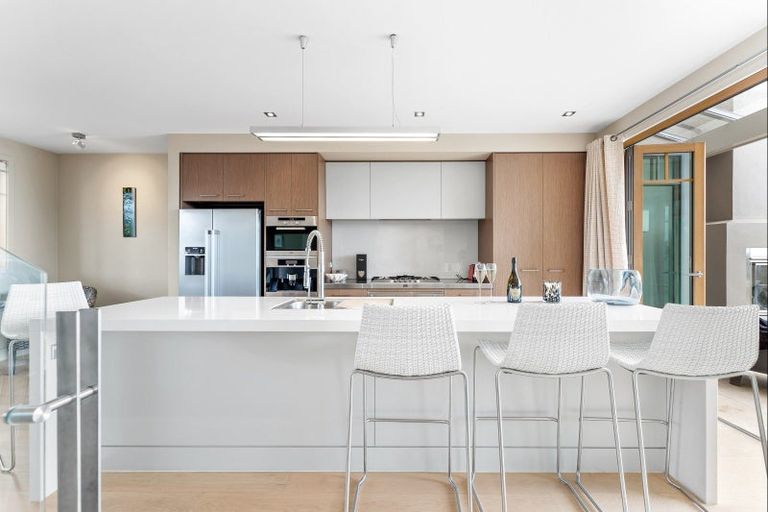 Photo of property in 36 Little Compton Mews, Snells Beach, 0920