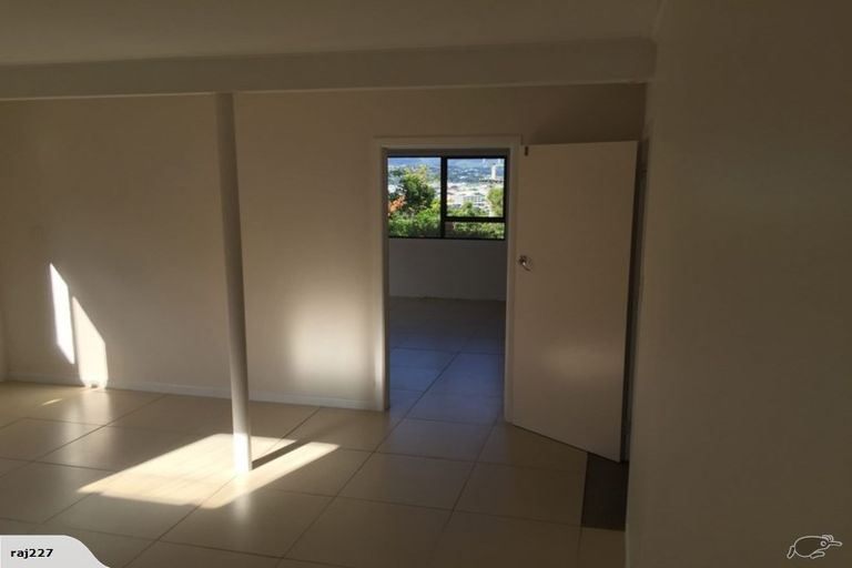 Photo of property in 100 Fourth Avenue, Woodhill, Whangarei, 0110