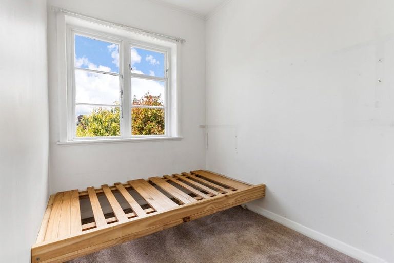 Photo of property in 14 Westmere Crescent, Westmere, Auckland, 1022