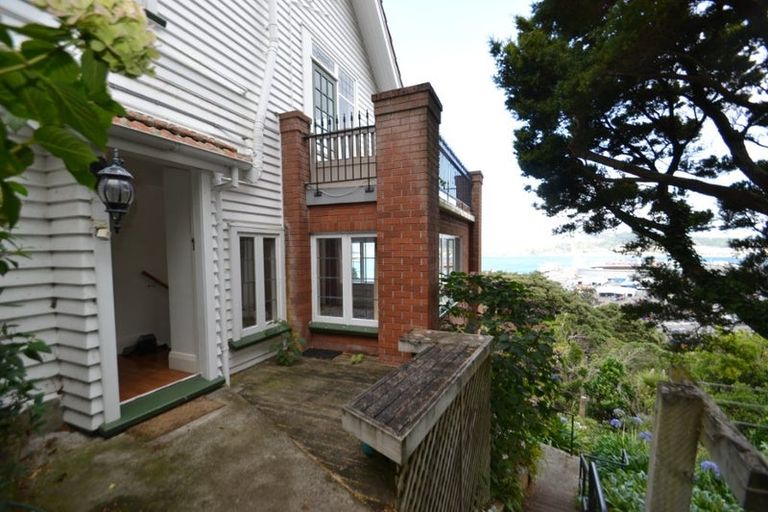 Photo of property in 54 Barnard Street, Wadestown, Wellington, 6012