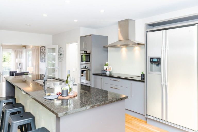 Photo of property in 102 Lake Road, Frankton, Hamilton, 3204