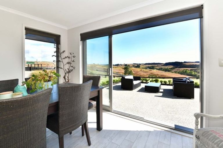 Photo of property in 641 Peak Road, Helensville, 0875