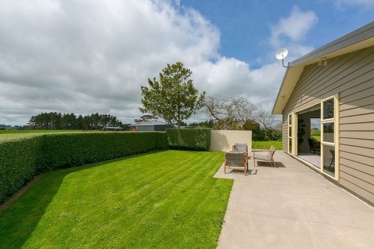 Photo of property in 457 Upland Road, Tarurutangi, New Plymouth, 4372