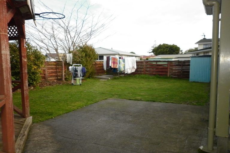 Photo of property in 72 California Drive, Totara Park, Upper Hutt, 5018