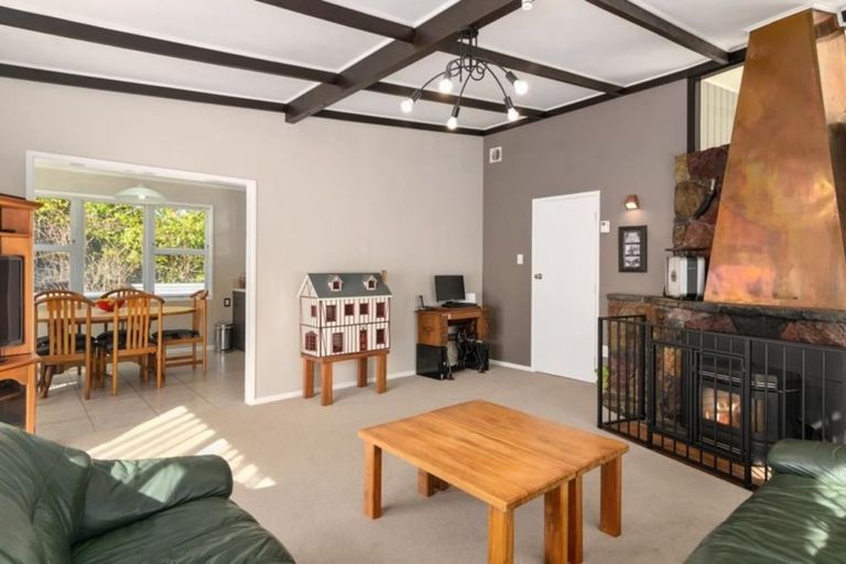 Photo of property in 19 Park Road, Western Heights, Rotorua, 3015