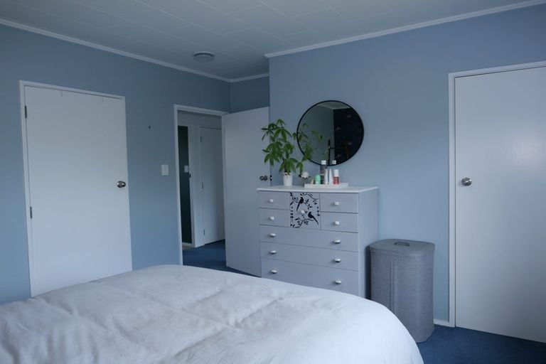 Photo of property in 7b Cypress Grove, Paraparaumu, 5032