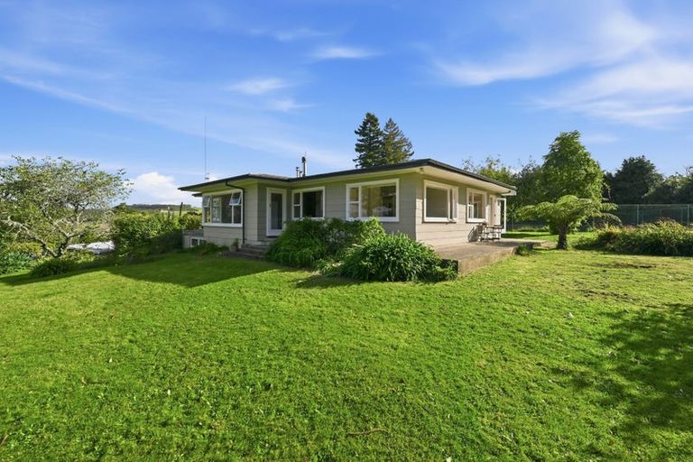 Photo of property in 32 Mountain Road, Western Heights, Rotorua, 3015
