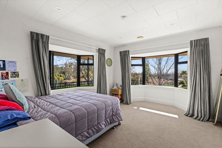 Photo of property in 73 James Cook Street, Havelock North, 4130
