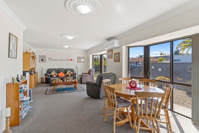 Photo of property in 32 Kulim Avenue, Otumoetai, Tauranga, 3110